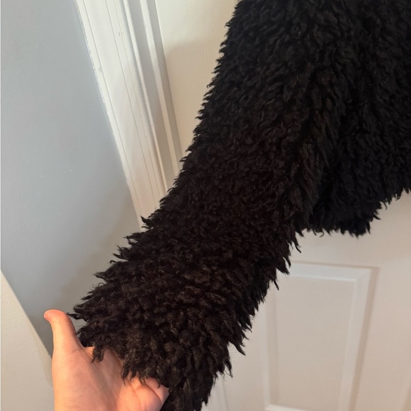 UGG Women's Plush Black Teddy Jacket - Picture 7 of 7